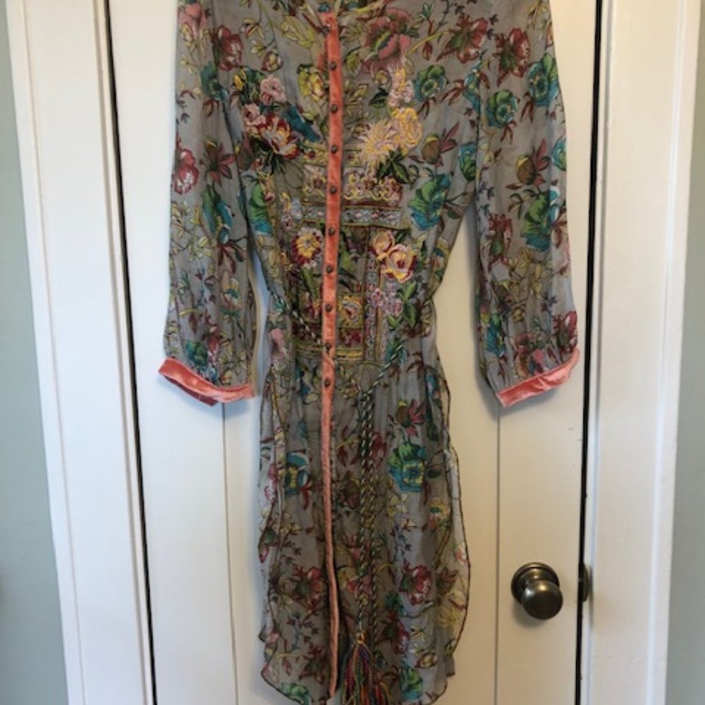Aratta Embroidered Tunic